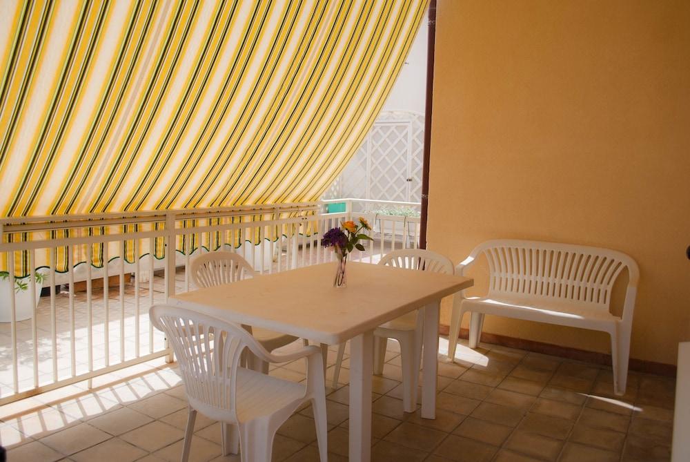 Albachiara Bed & Breakfast 3*