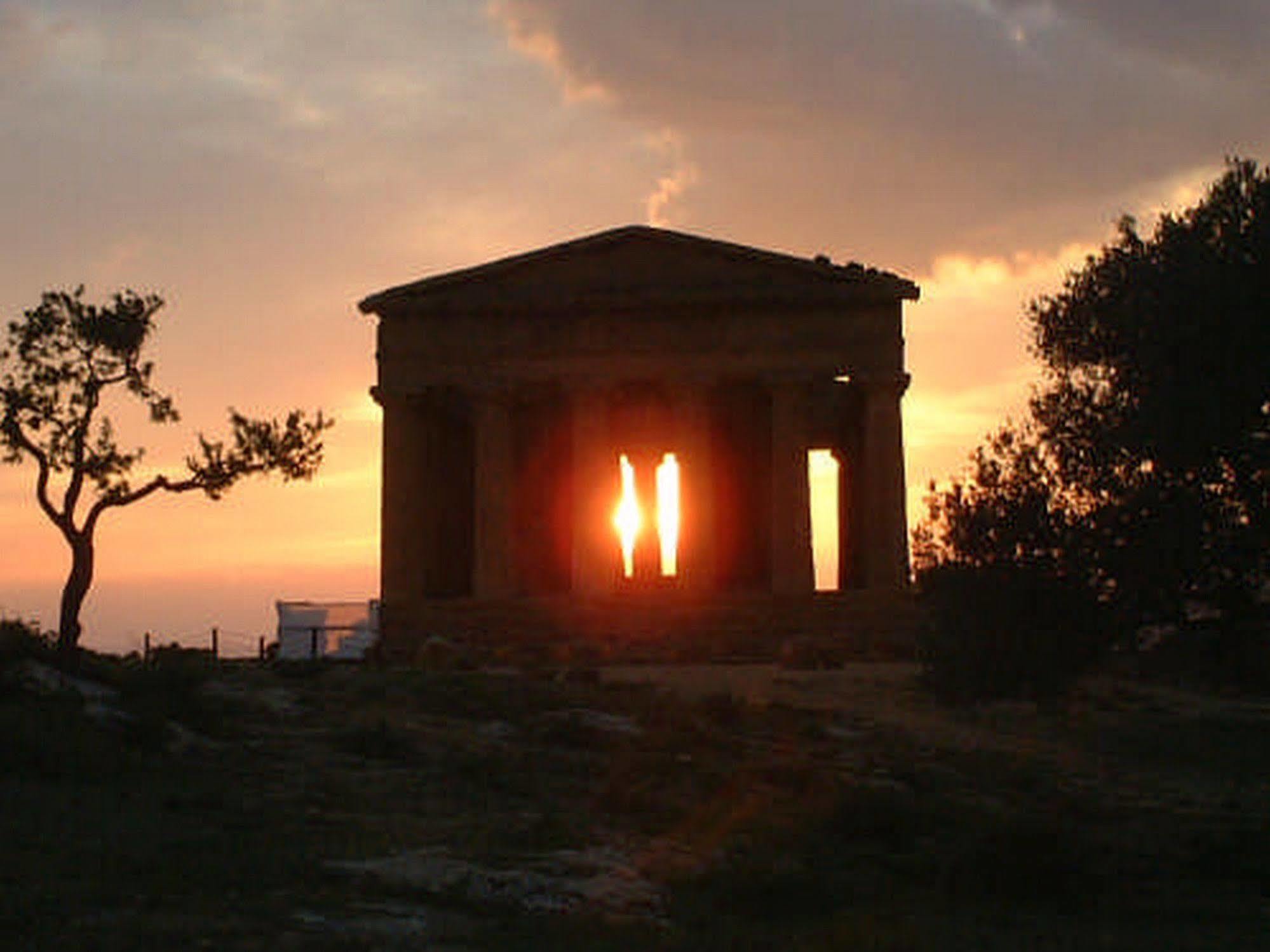 Albachiara 3*